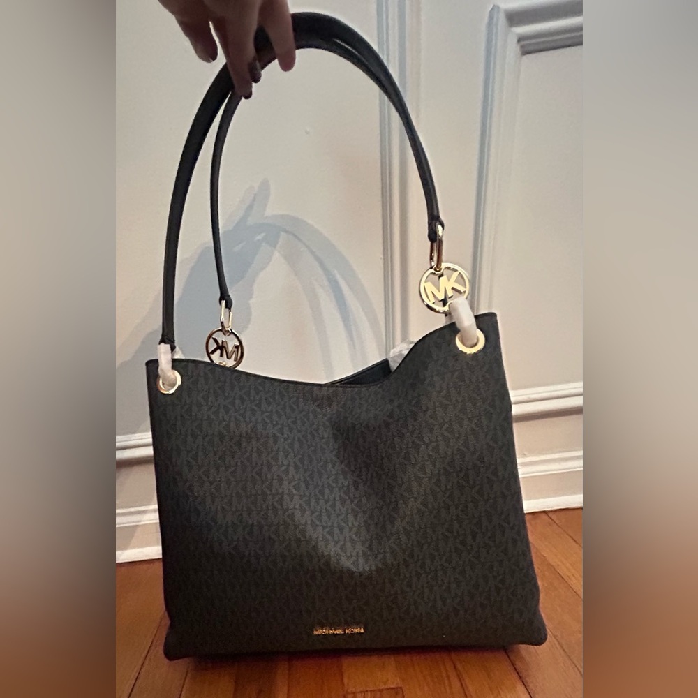 MICHAEL KORS Christina Large Signature Logo Shoulder Bag - Picture 6 of 16